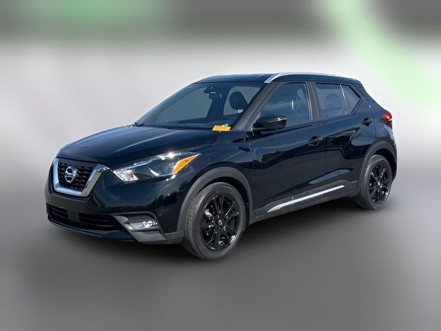 2020 Nissan Kicks SR