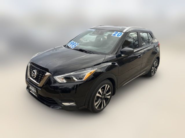 2020 Nissan Kicks SR