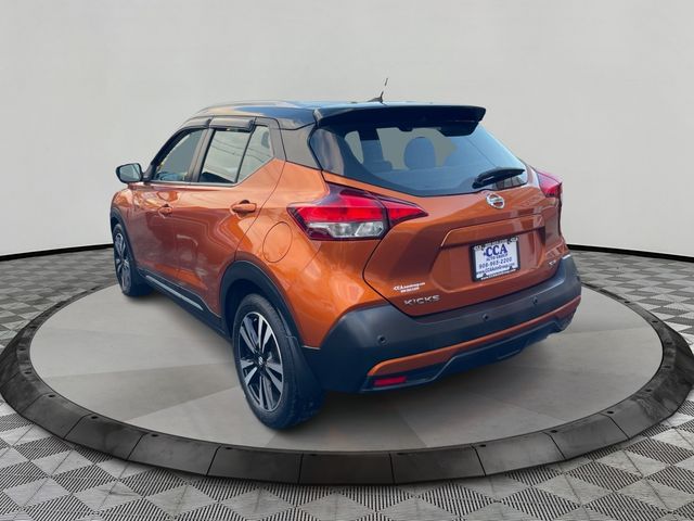 2020 Nissan Kicks SR