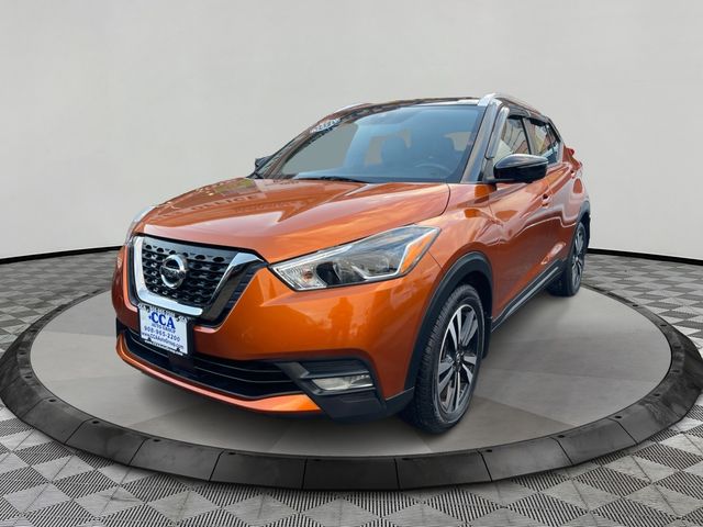 2020 Nissan Kicks SR