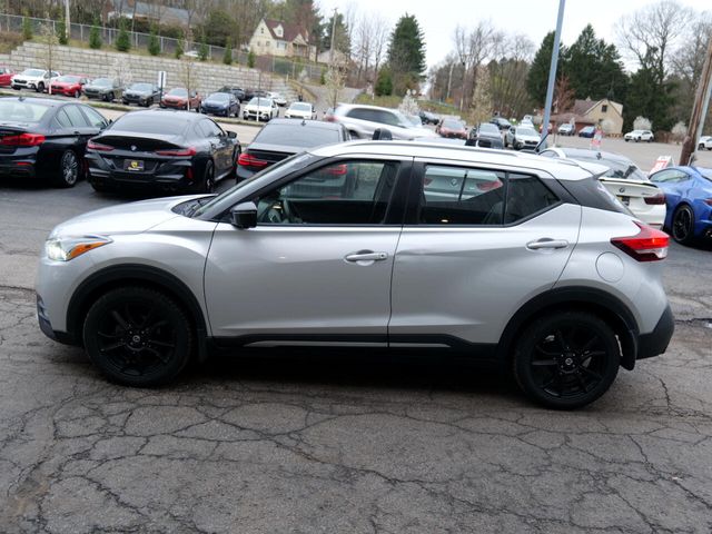 2020 Nissan Kicks SR
