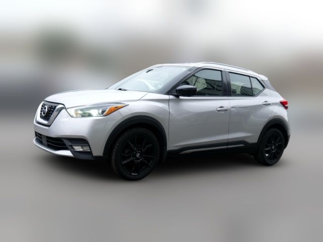2020 Nissan Kicks SR