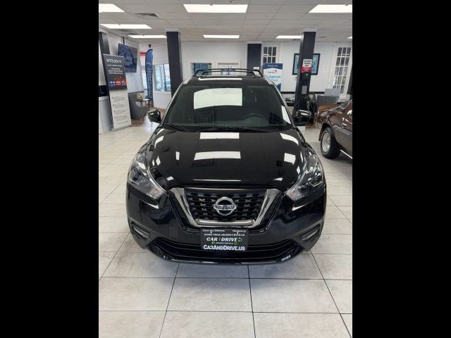 2020 Nissan Kicks SR