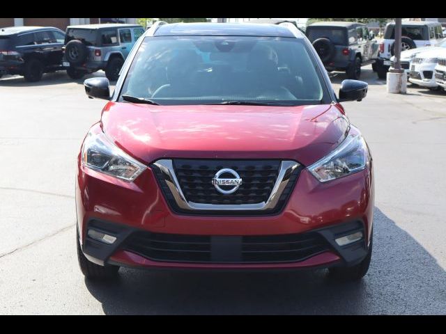 2020 Nissan Kicks SR