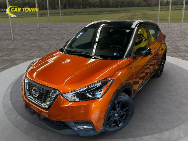 2020 Nissan Kicks SR