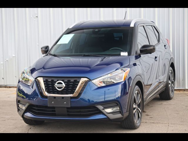 2020 Nissan Kicks SR