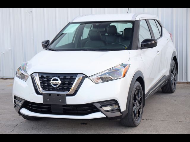 2020 Nissan Kicks SR