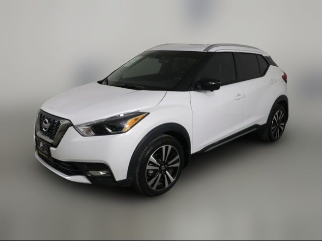 2020 Nissan Kicks SR