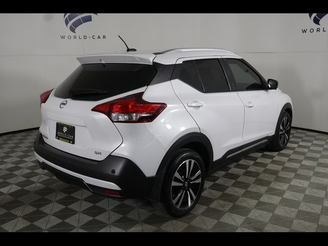 2020 Nissan Kicks SR