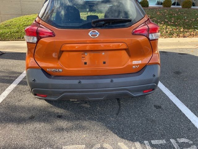 2020 Nissan Kicks SV