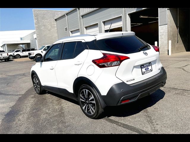 2020 Nissan Kicks SV