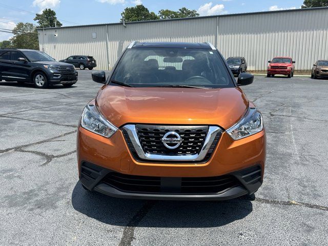 2020 Nissan Kicks SV