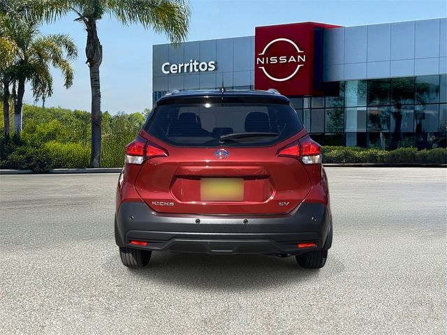 2020 Nissan Kicks SV