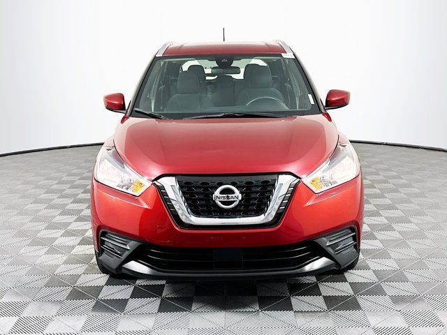 2020 Nissan Kicks SV