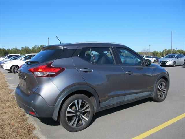 2020 Nissan Kicks SV