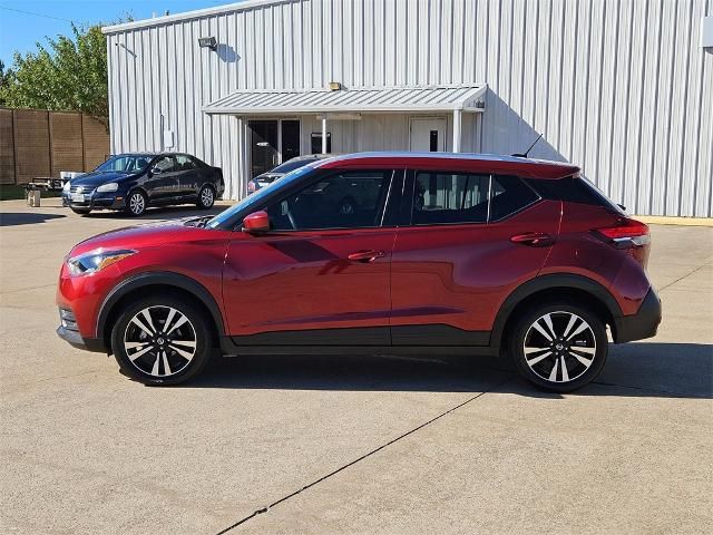 2020 Nissan Kicks SV