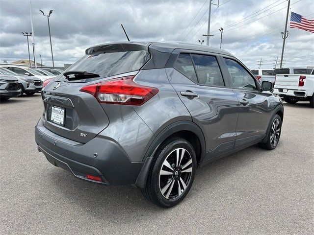 2020 Nissan Kicks SV