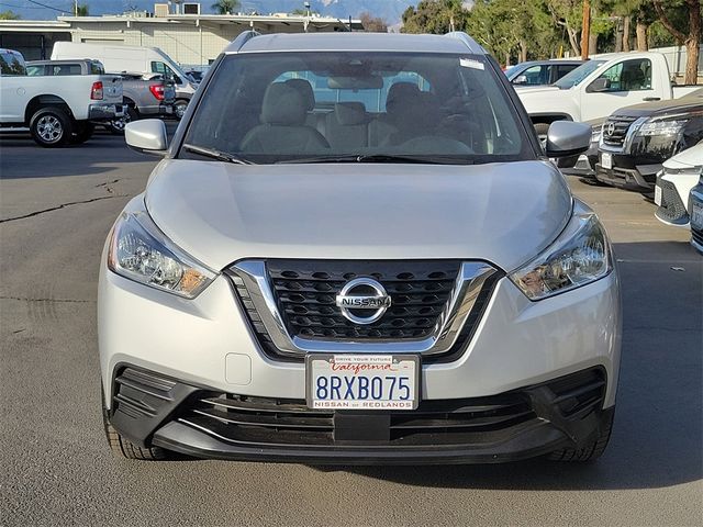 2020 Nissan Kicks SV