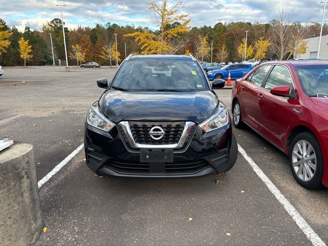 2020 Nissan Kicks SV