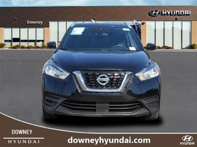 2020 Nissan Kicks SV