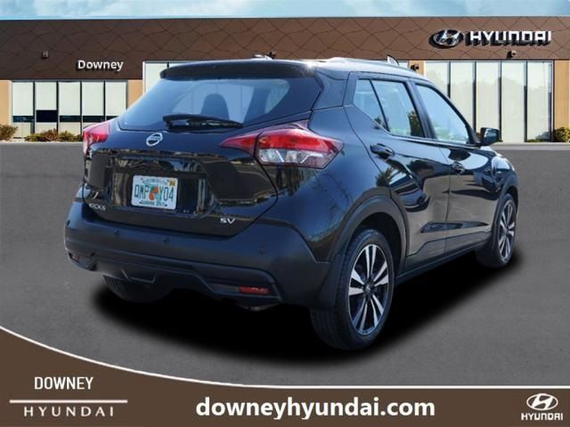 2020 Nissan Kicks SV