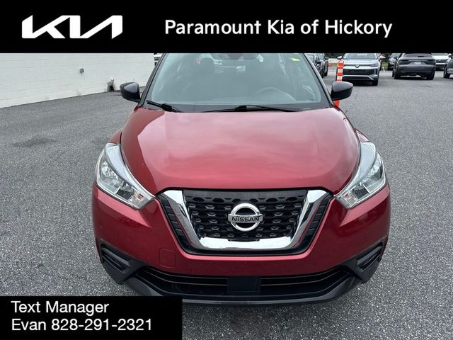 2020 Nissan Kicks SV