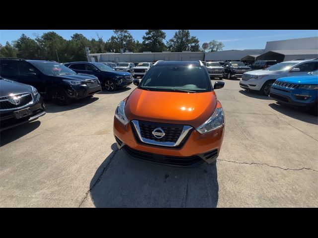 2020 Nissan Kicks SV