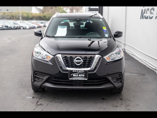 2020 Nissan Kicks SV