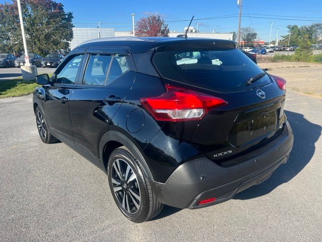 2020 Nissan Kicks SV