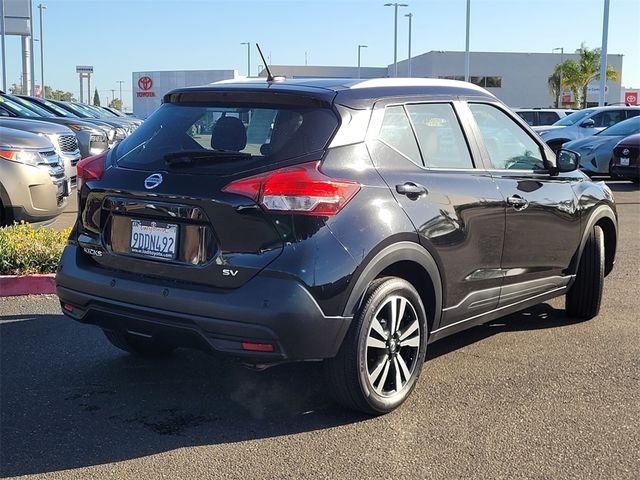 2020 Nissan Kicks SV