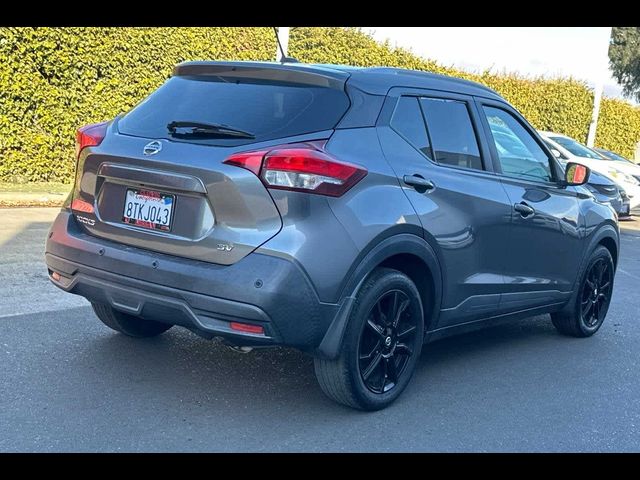 2020 Nissan Kicks SV