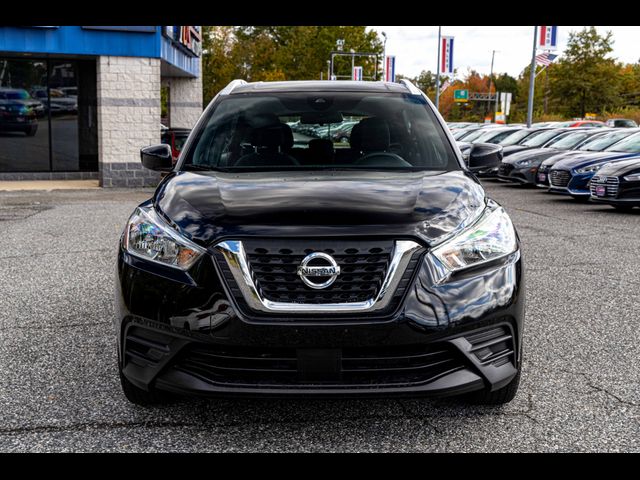 2020 Nissan Kicks SV