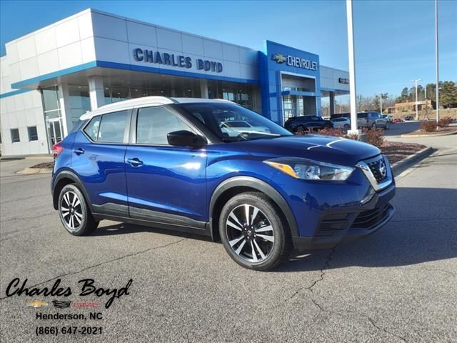 used nissan kicks near me