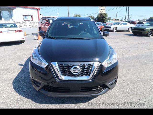 2020 Nissan Kicks SV