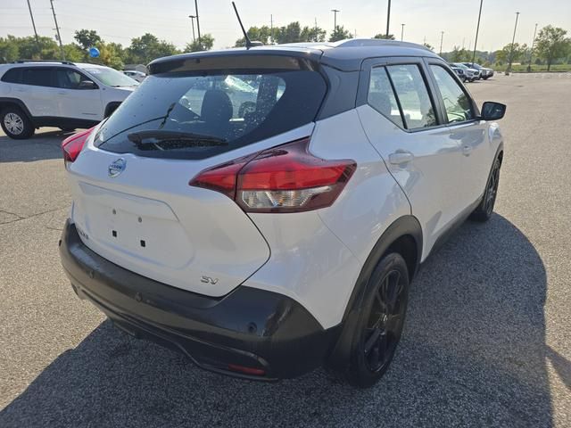 2020 Nissan Kicks SV