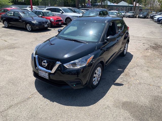 2020 Nissan Kicks S