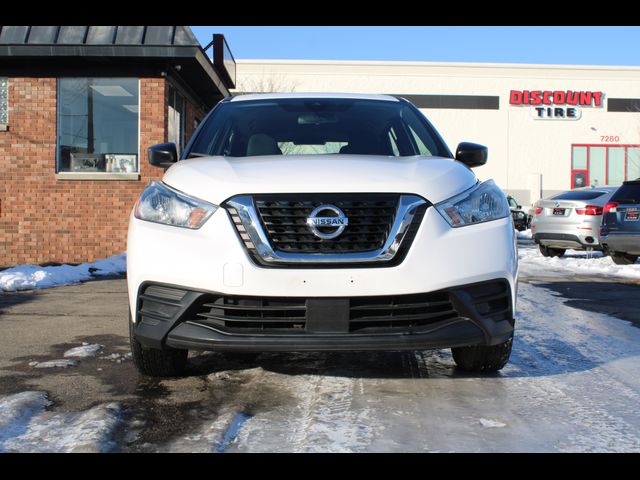 2020 Nissan Kicks S