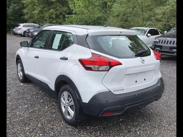 2020 Nissan Kicks S