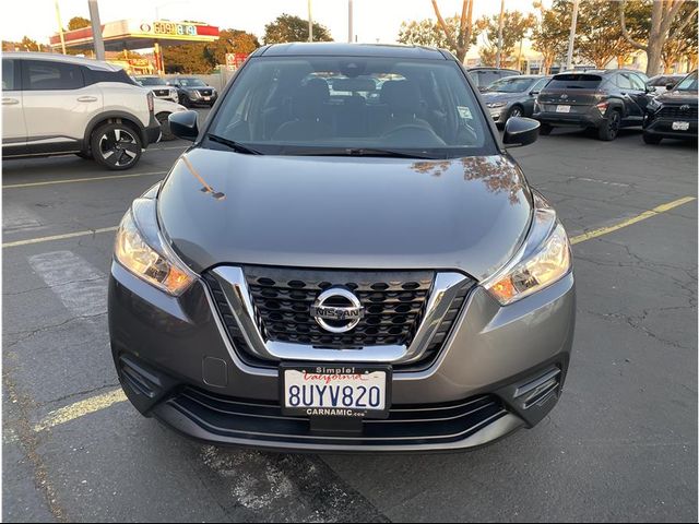 2020 Nissan Kicks S