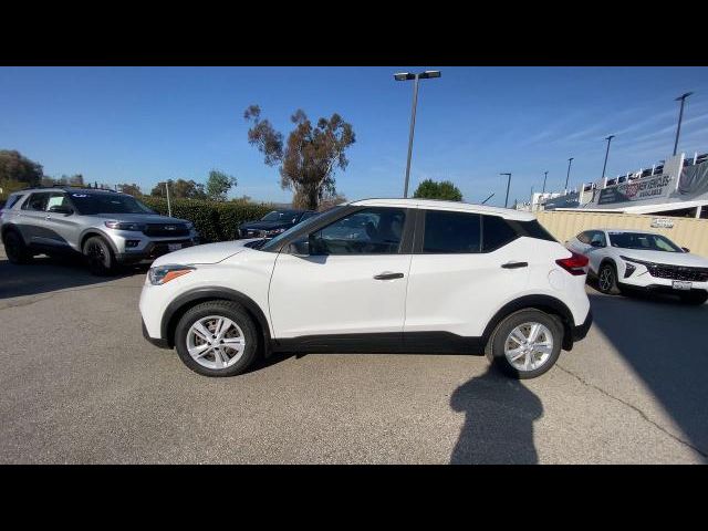 2020 Nissan Kicks S