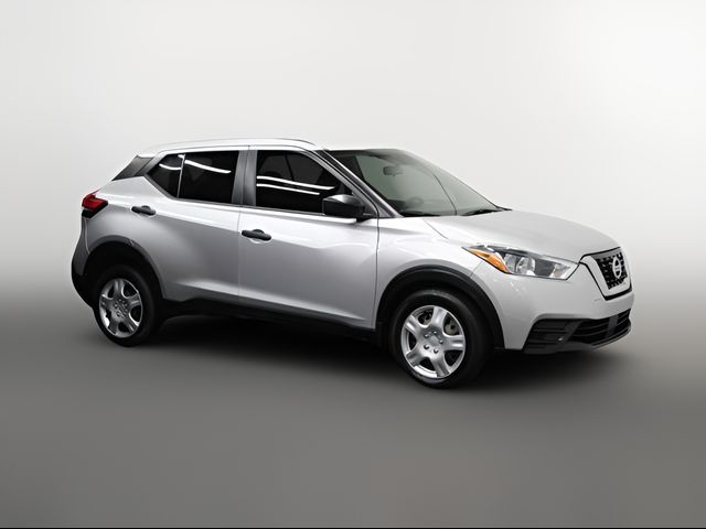 2020 Nissan Kicks S