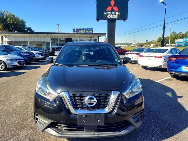 2020 Nissan Kicks S