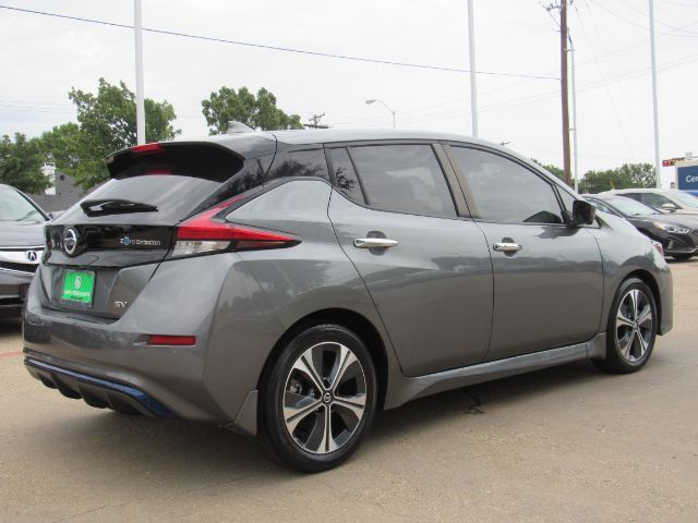 2020 Nissan Leaf SV