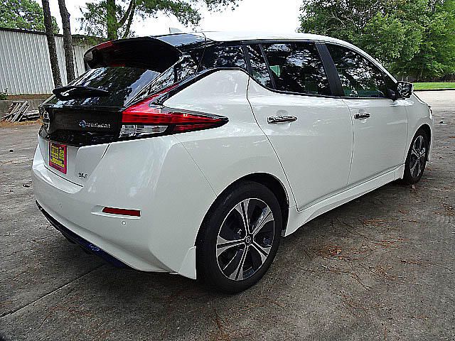 2020 Nissan Leaf SV