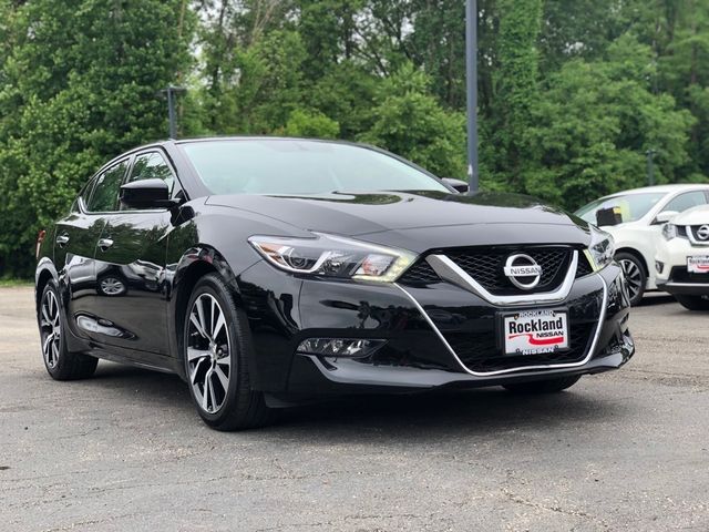 2020 Nissan Maxima S