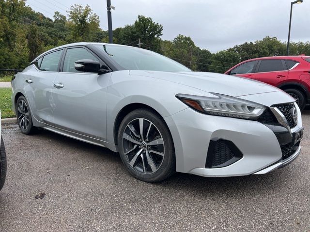 2020 Nissan Maxima SV