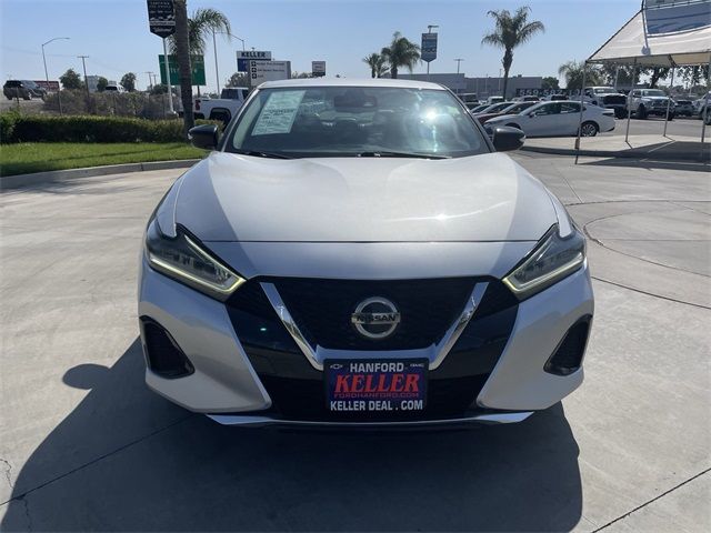 2020 Nissan Maxima SV