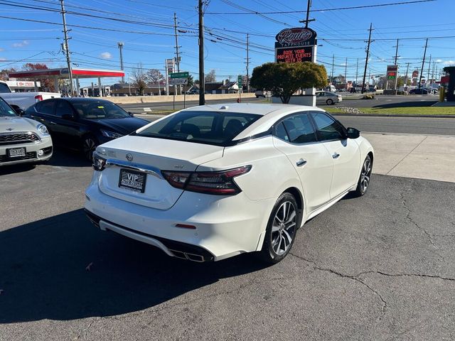 2020 Nissan Maxima SV