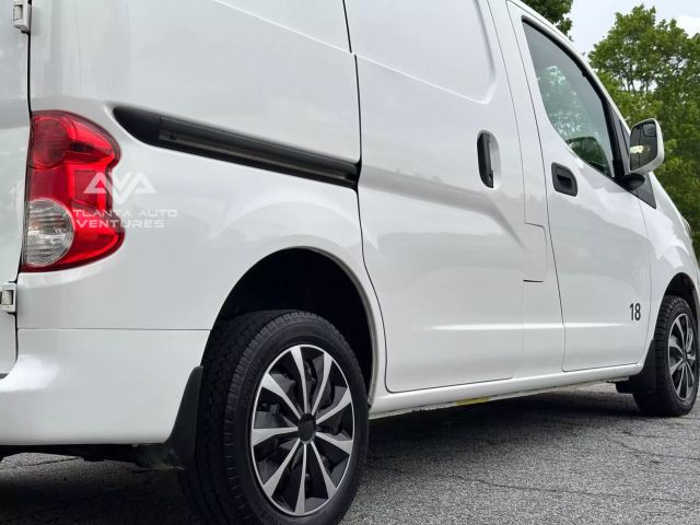 2020 Nissan NV200 SV