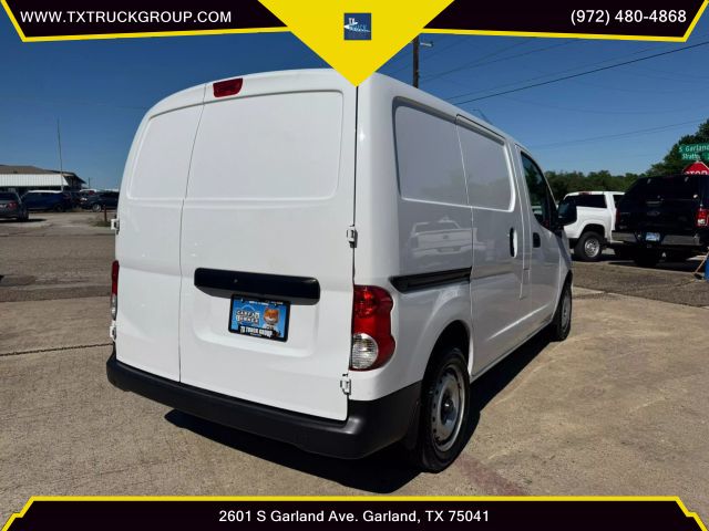 2020 Nissan NV200 S